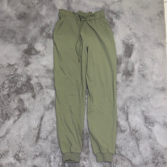 lululemon athletica Pants - HIGH WAISTED LULULEMON JOGGERS